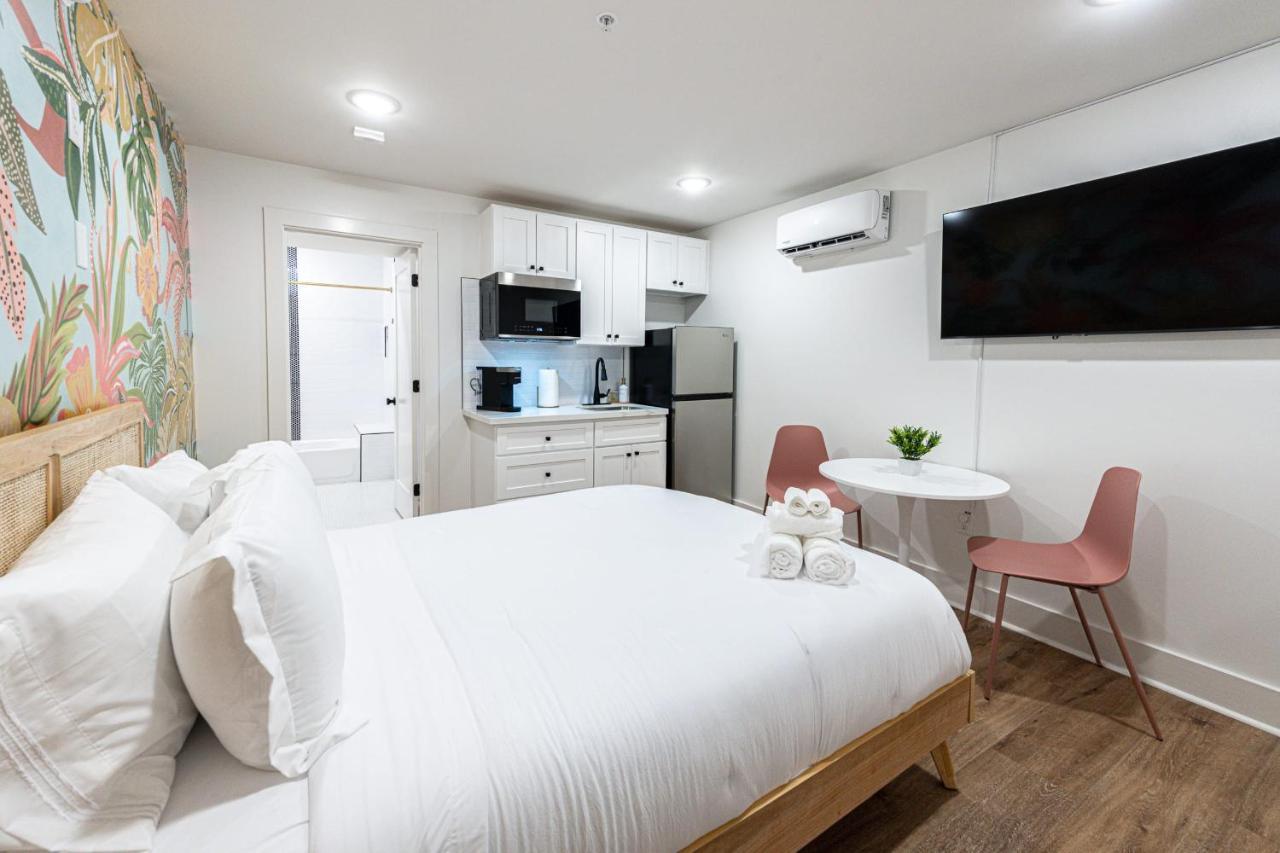 Pastel Tropics Studio Apartment Galveston Exterior foto