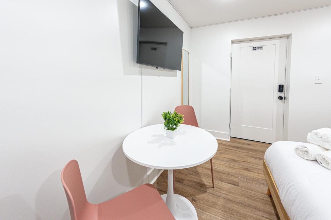 Pastel Tropics Studio Apartment Galveston Exterior foto